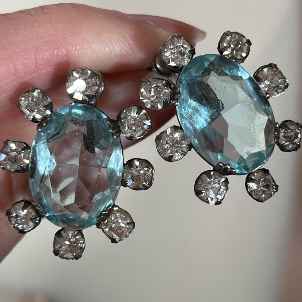 Antique Art deco Sterling Silver oversized pale blue quartz Screw back earrings - Picture 3 of 15
